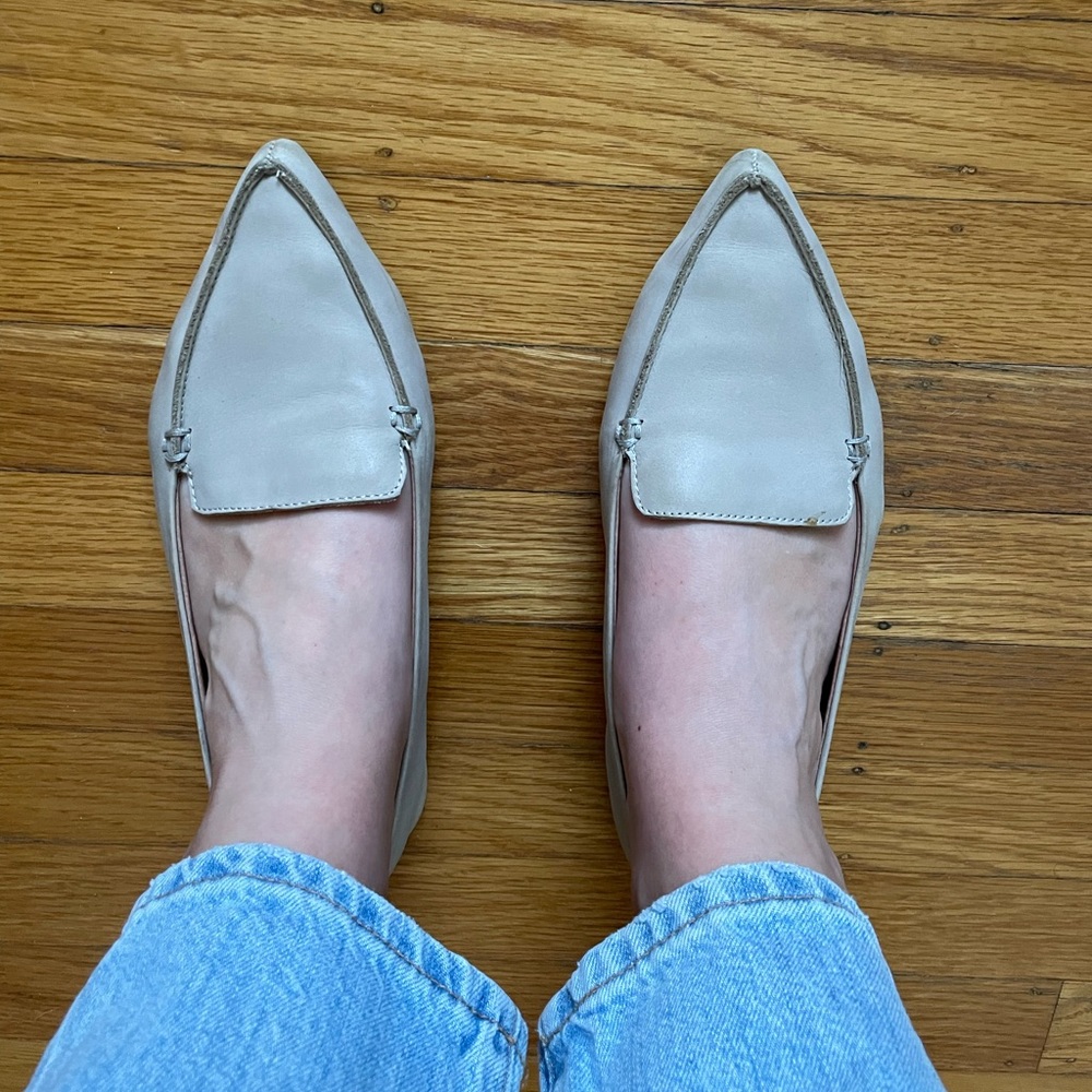Jeffrey Campbell gray leather pointed toe loafers size 7.5